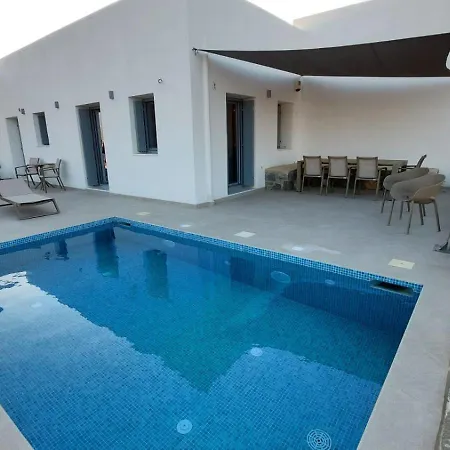 Kamarescozysuites
