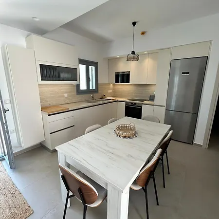 Prázdninový dům Kamarescozysuites