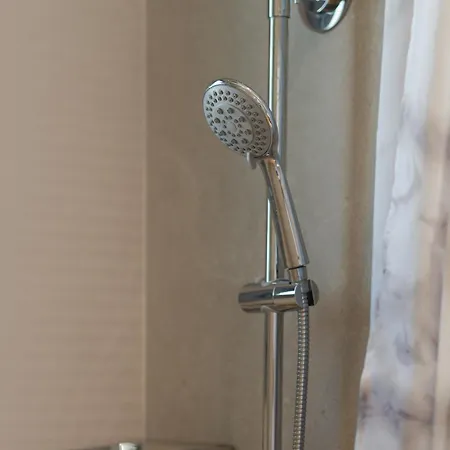 Kamarescozysuites Holiday home