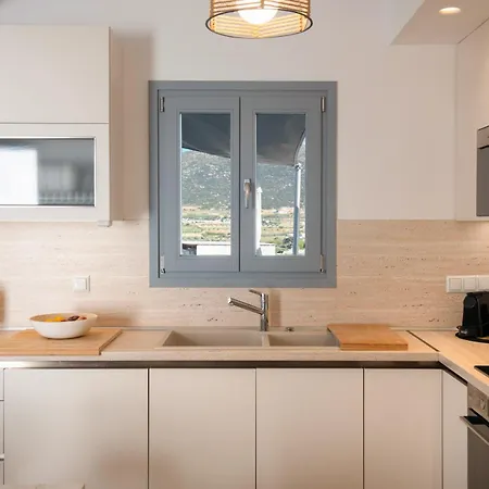 Kamarescozysuites 펜션