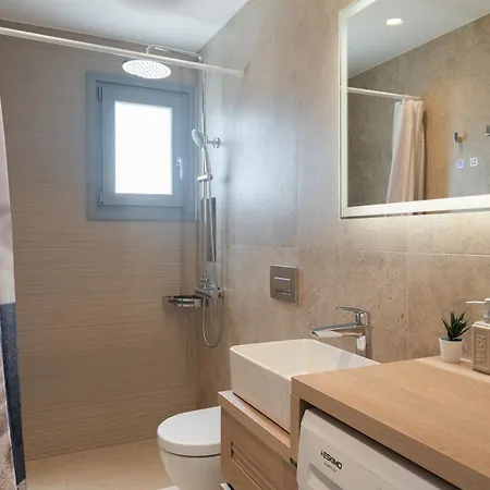 Kamarescozysuites 펜션 *