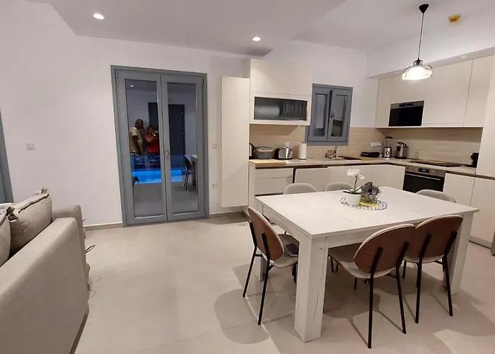 Prázdninový dům Kamarescozysuites